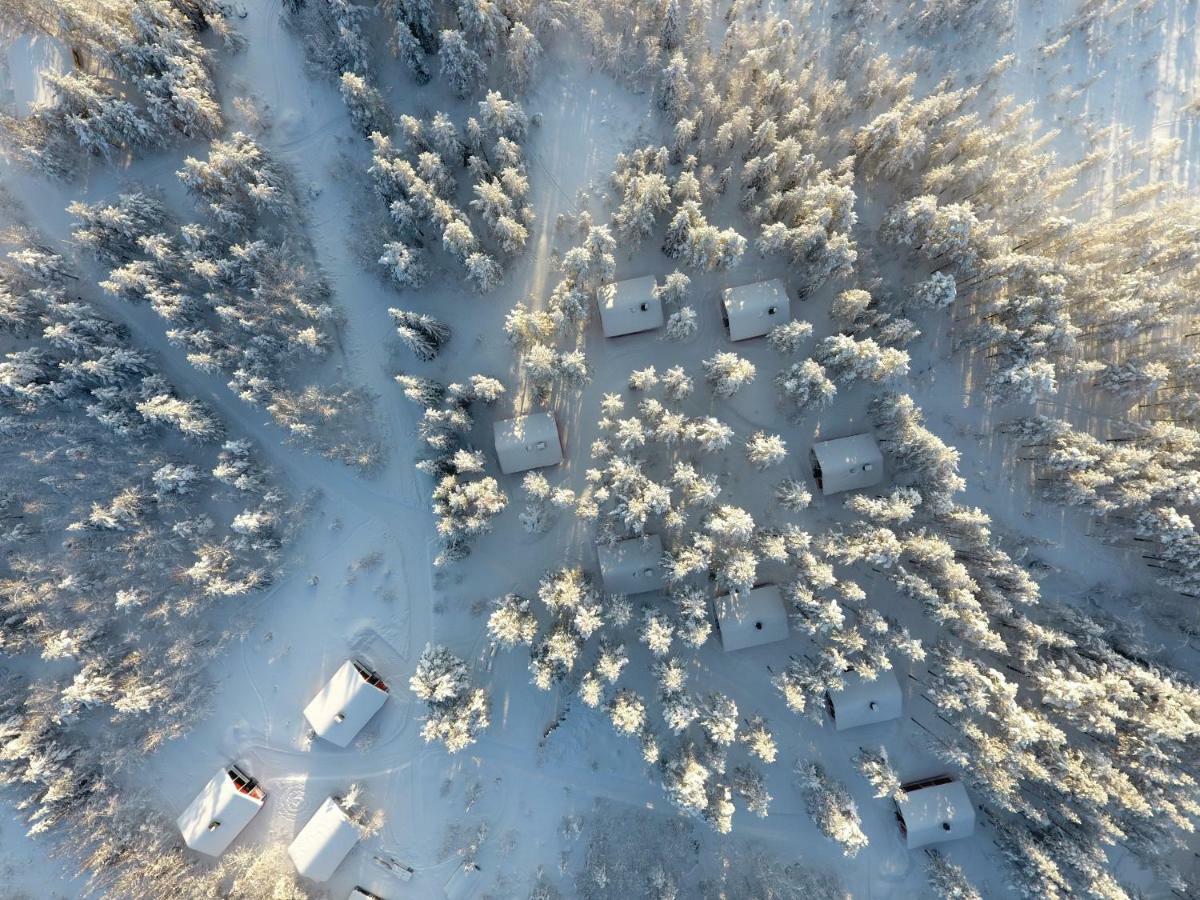 Seita Moekki, Aekaeslompolo Villa Buitenkant foto